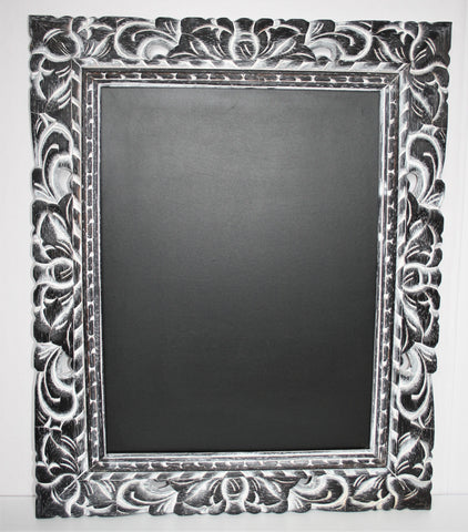 Chalkboard in a carved frame - Black